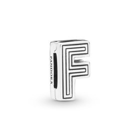 Буква F